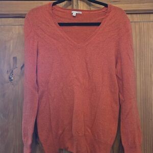 Halogen V-Neck Sweater in Warm Orange